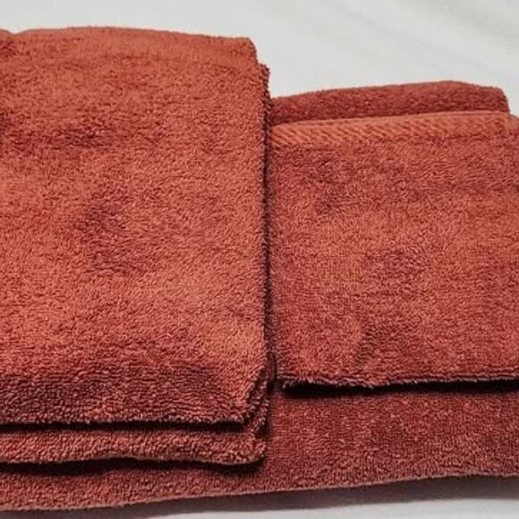 NWOT Fieldcrest Heritage bath towels and matching cotton rug - Picture 2 of 6